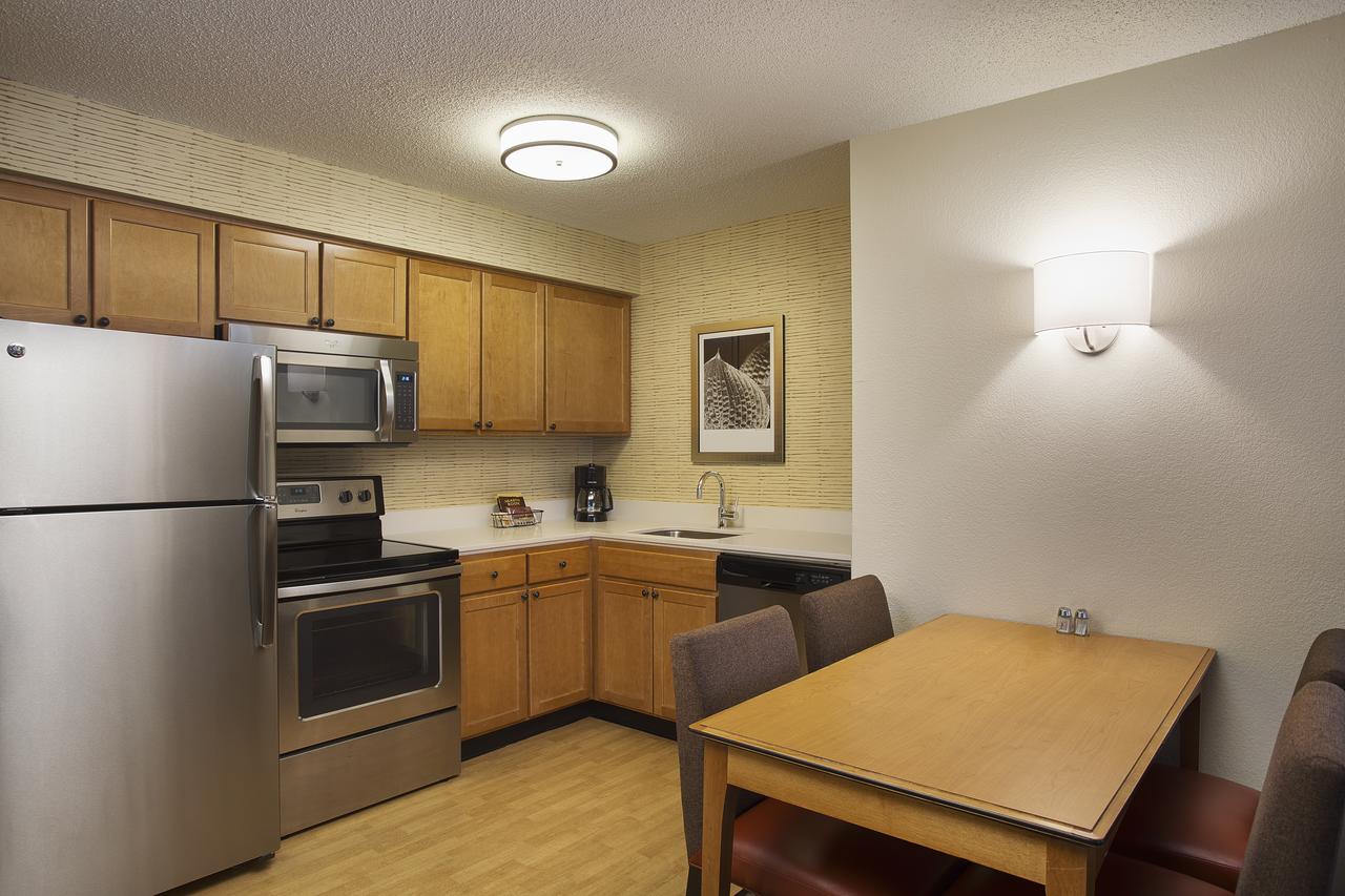 Residence Inn By Marriott Detroit / Novi - thumb 10
