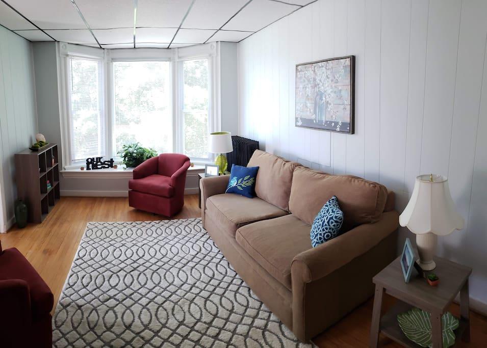 3 Bed APT Near Downtown-6 Guests - thumb 11