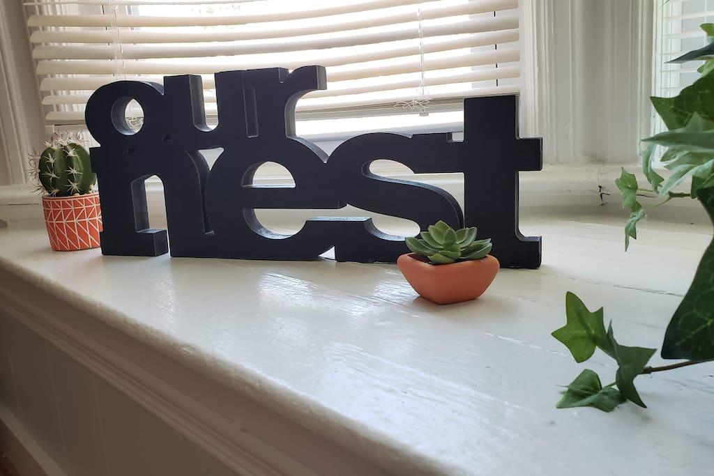 3 Bed APT Near Downtown-6 Guests - thumb 25