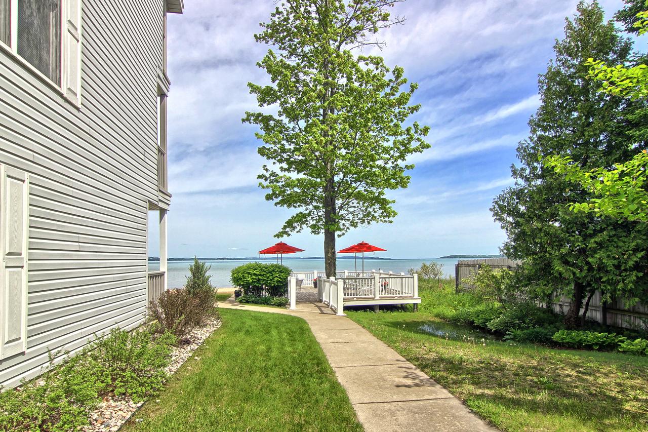 201 North Shore Inn - thumb 3