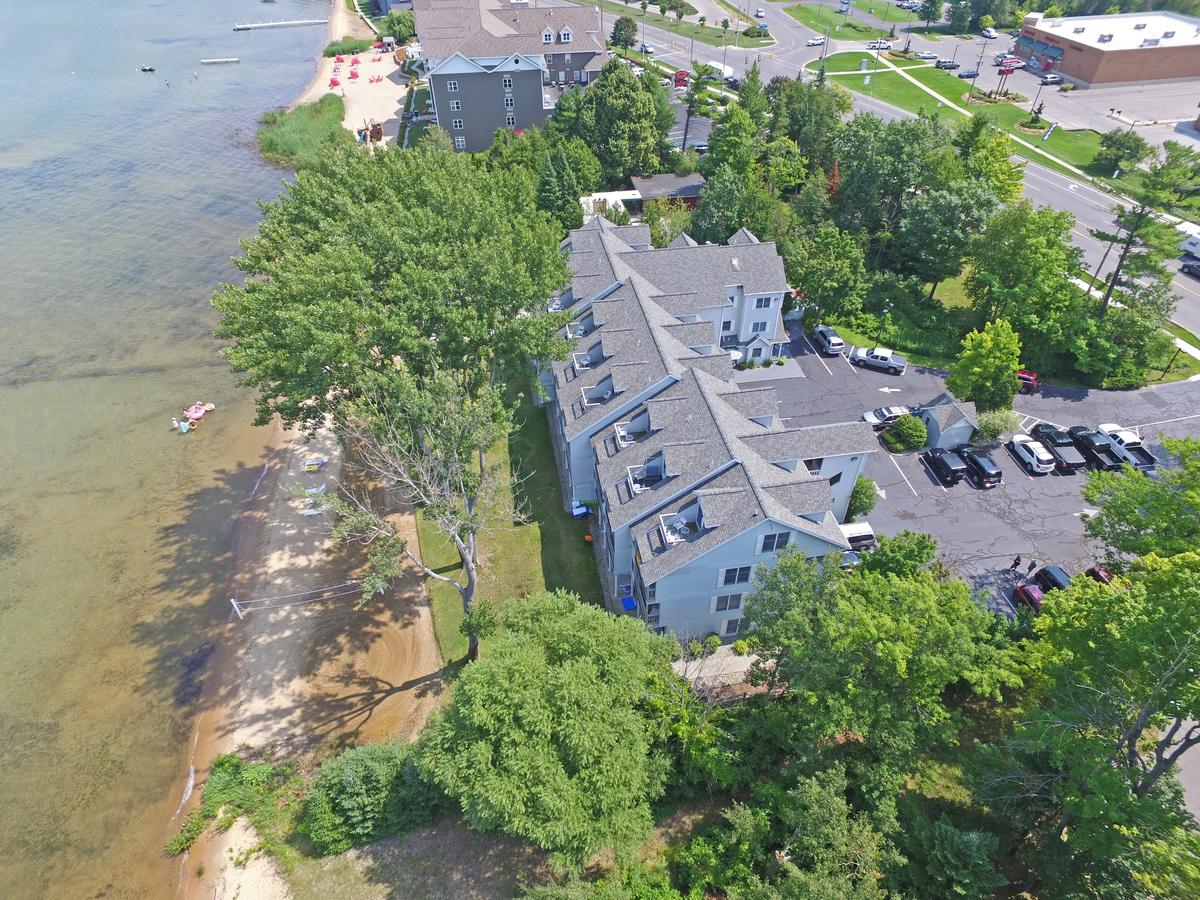 201 North Shore Inn - thumb 21