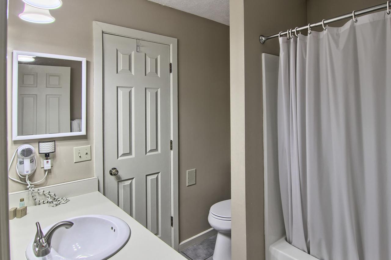 106 North Shore Inn - thumb 8