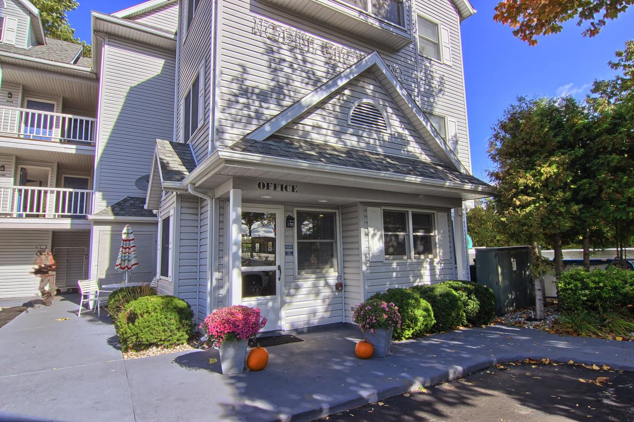 300 North Shore Inn - thumb 7