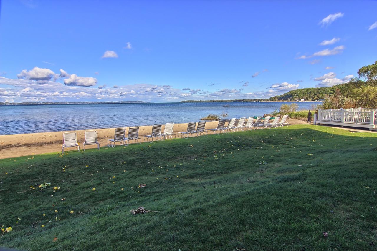 300 North Shore Inn - thumb 17