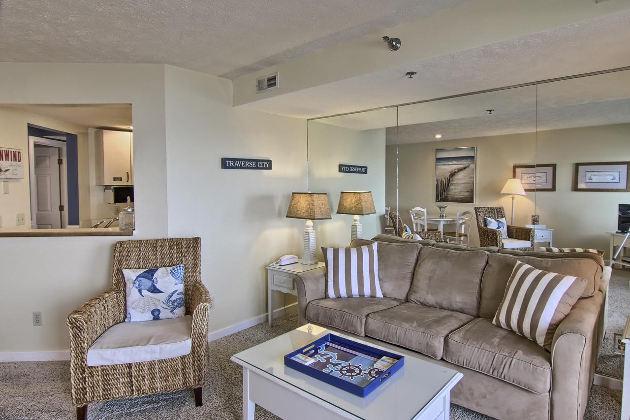 207 North Shore Inn - thumb 3