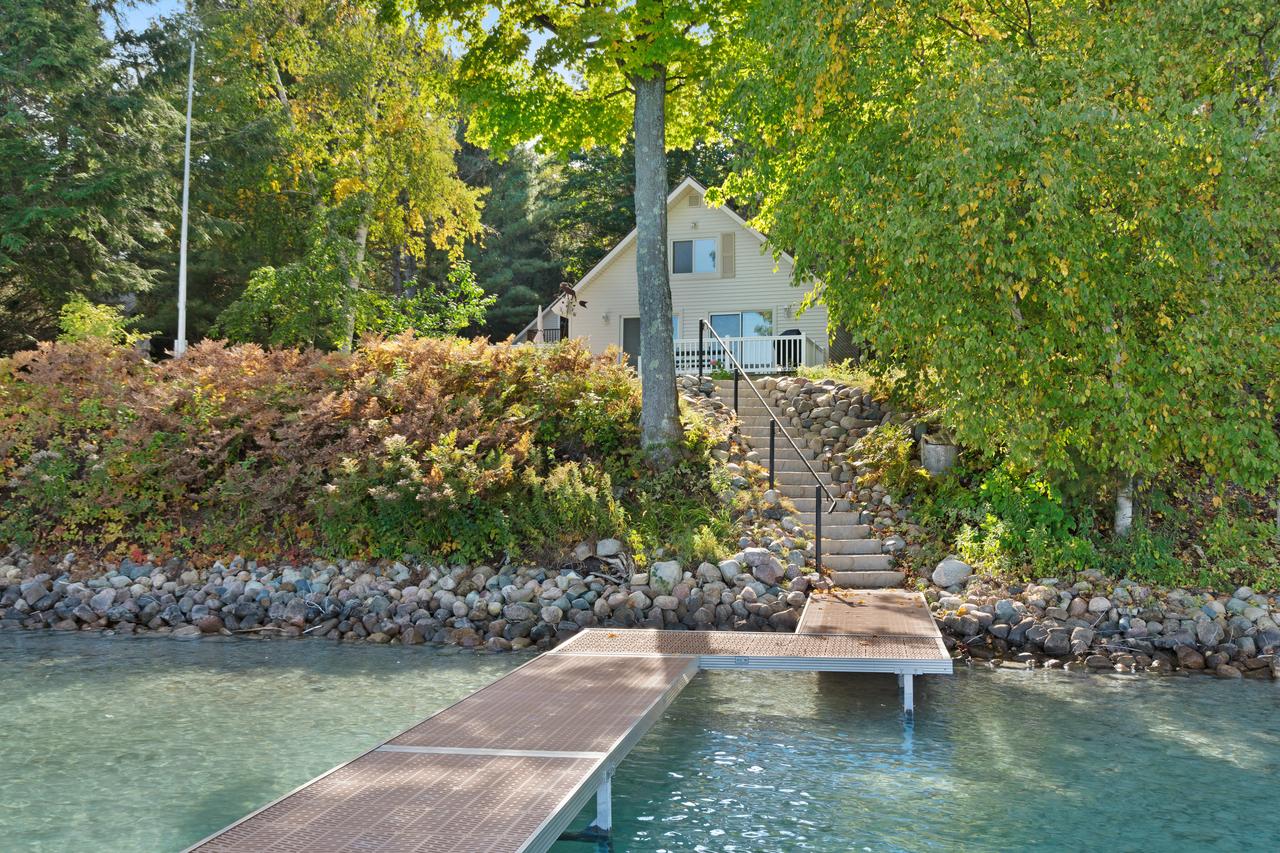 Walloon Lake Cottage - thumb 0