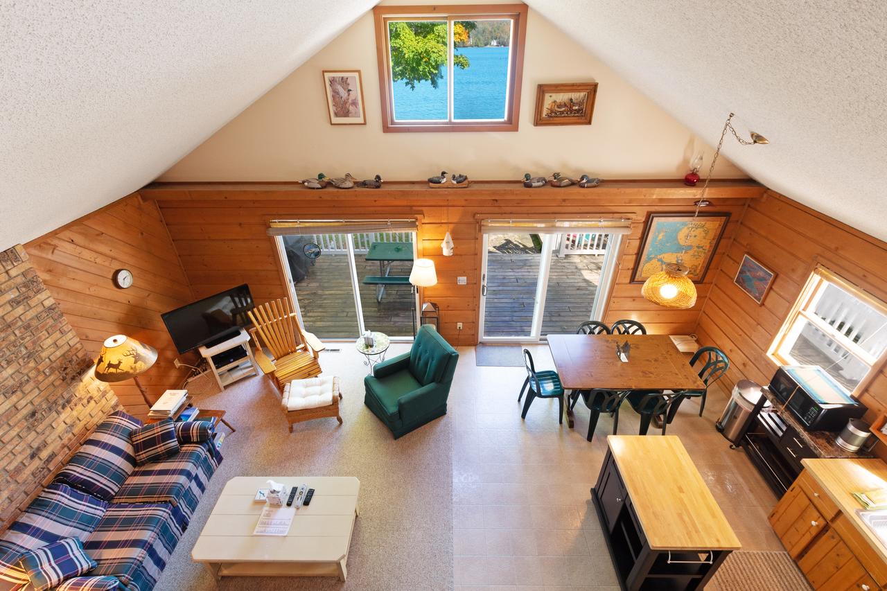 Walloon Lake Cottage - thumb 9