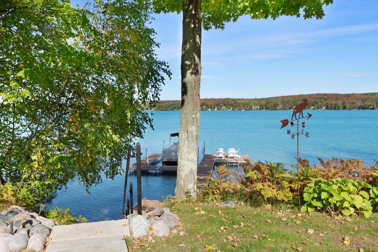 Walloon Lake Cottage - thumb 31