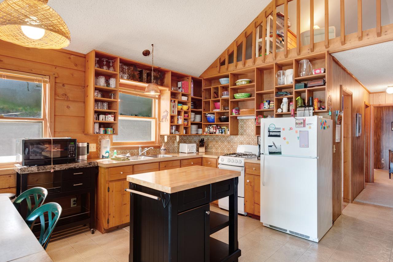 Walloon Lake Cottage - thumb 3