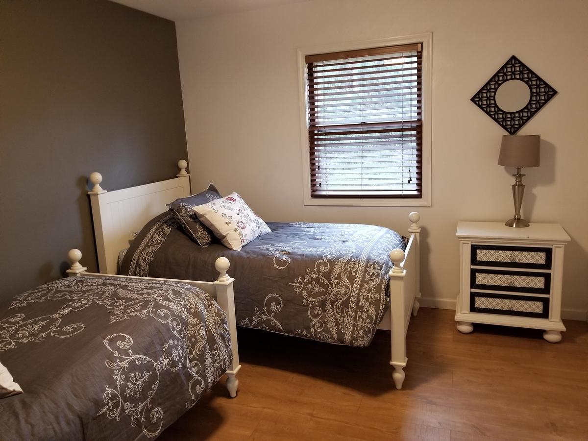 Holland House Home - thumb 11