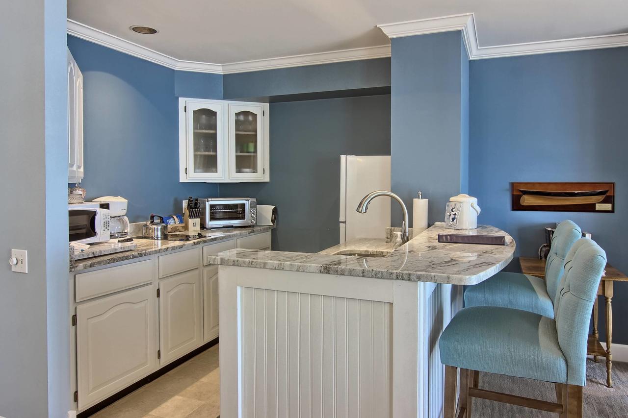 208 Water Street Inn - thumb 8