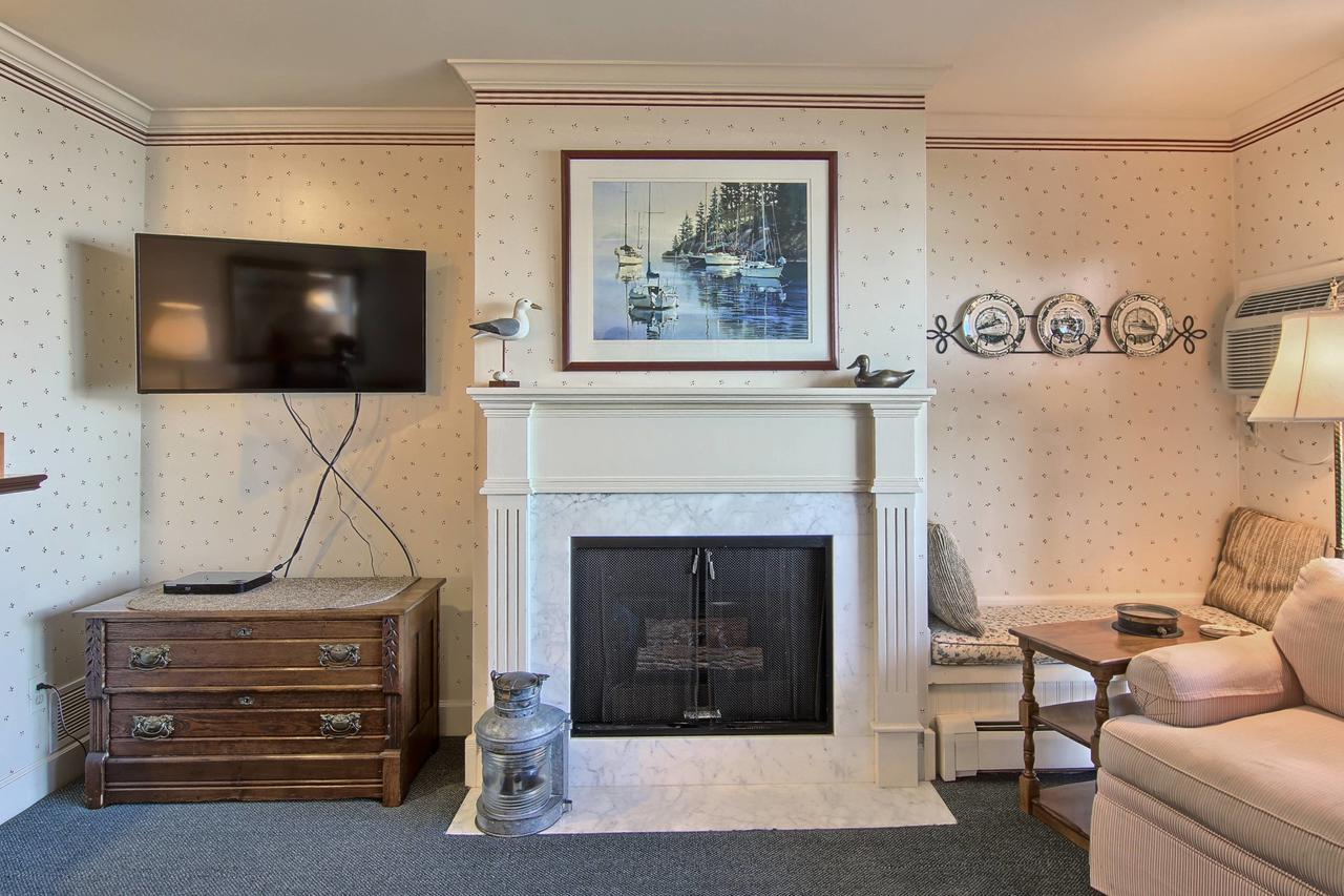 109 Water Street Inn - thumb 2