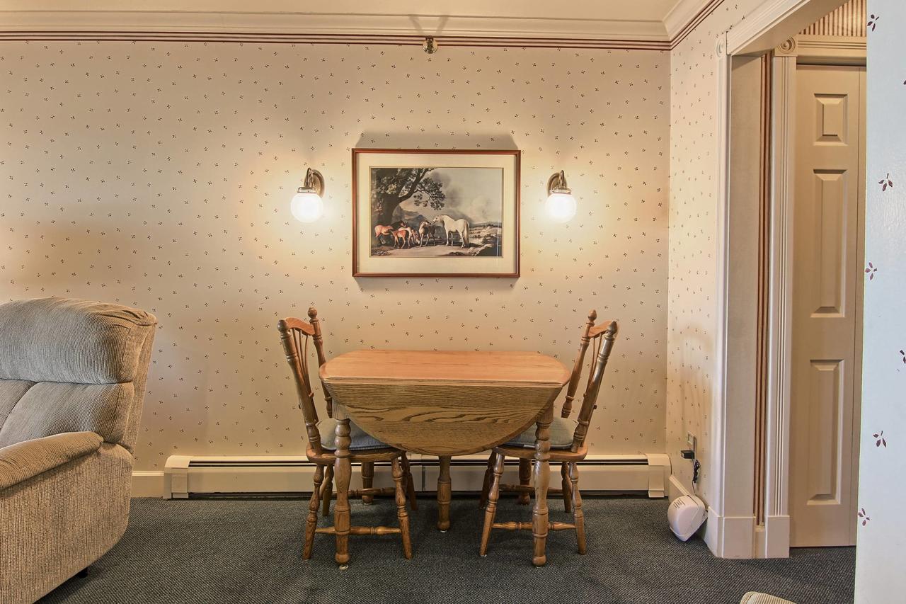 109 Water Street Inn - thumb 3