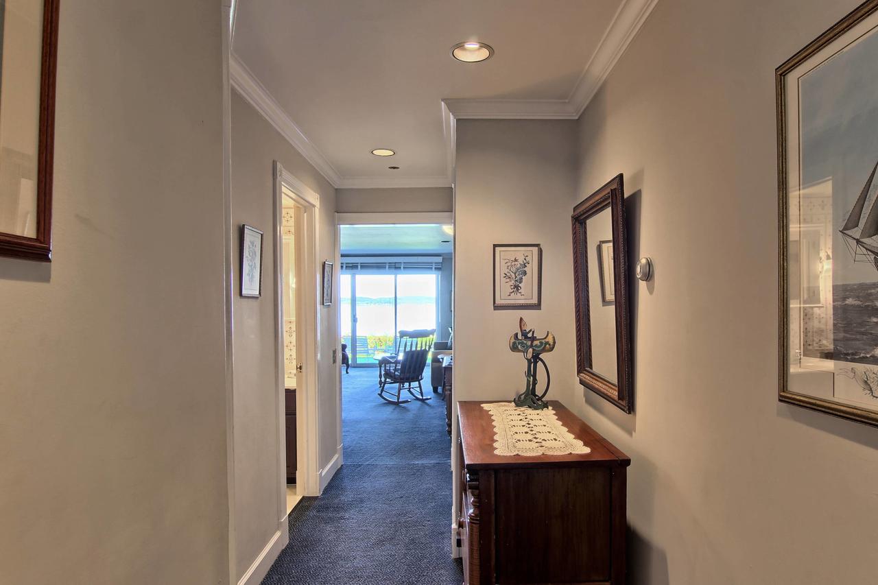 110 Water Street Inn - thumb 12