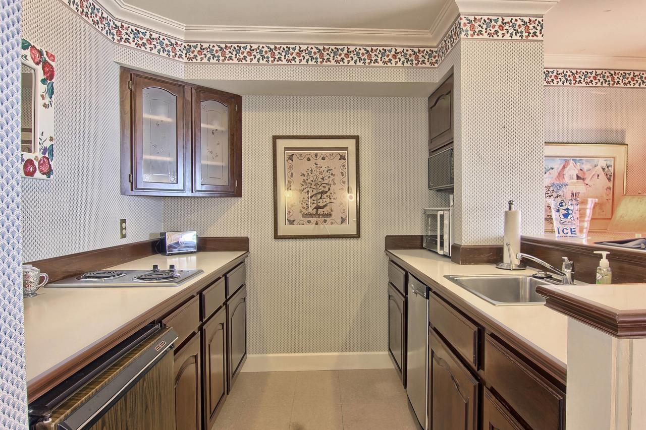 214 Water Street Inn - thumb 20