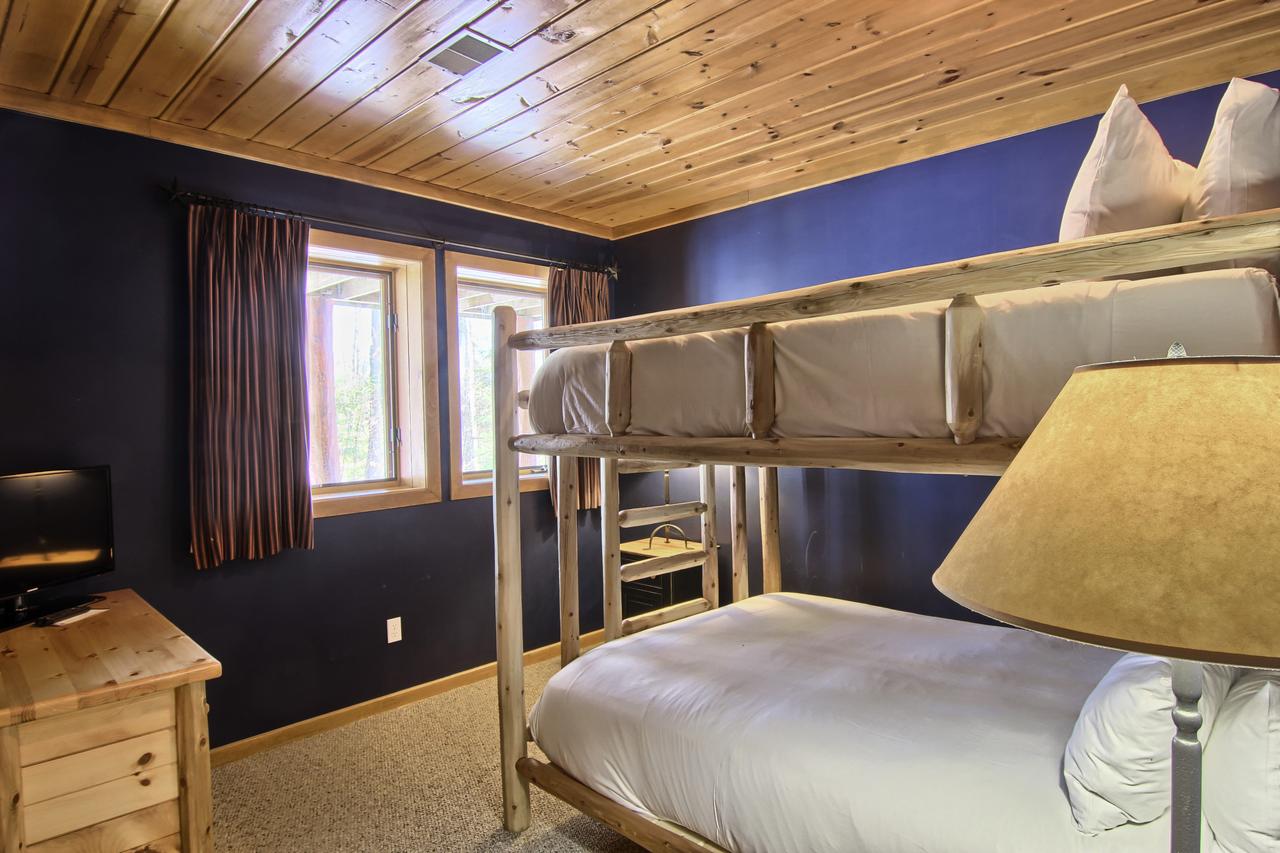 801 Mountain Cabin - thumb 11