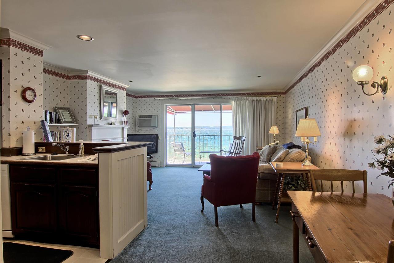 211 Water Street Inn - thumb 6