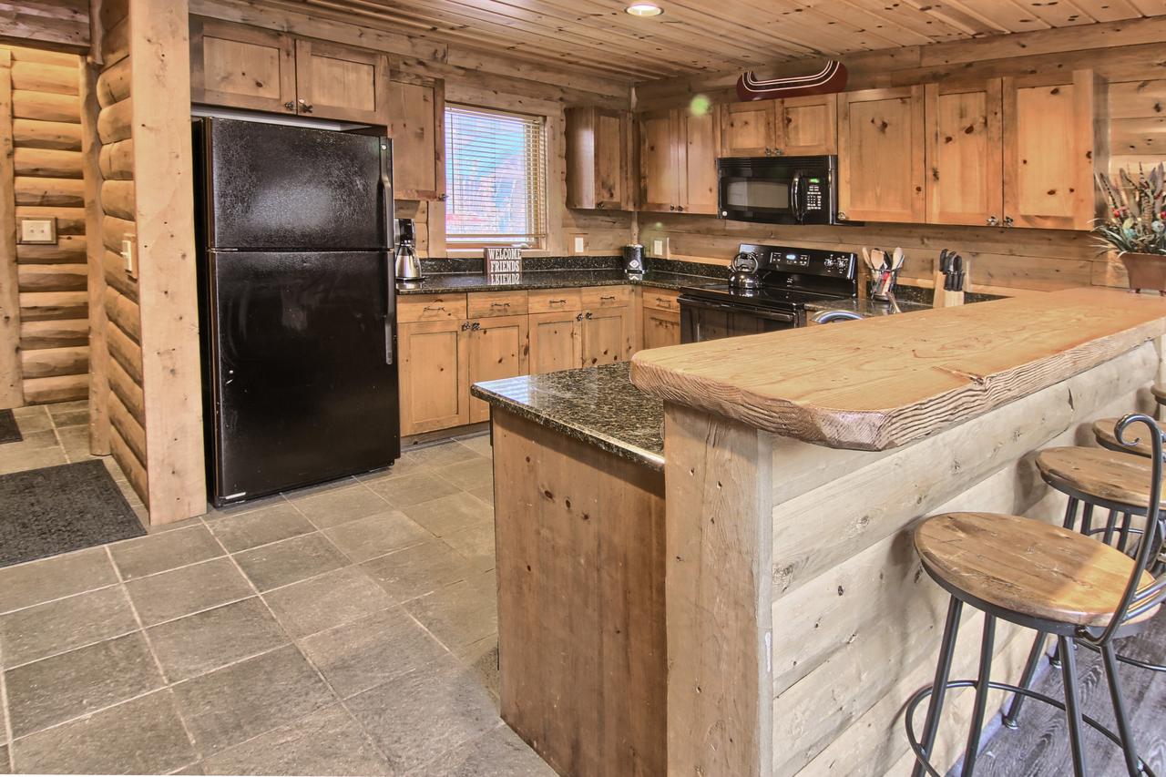 839 Mountain Cabin - thumb 4