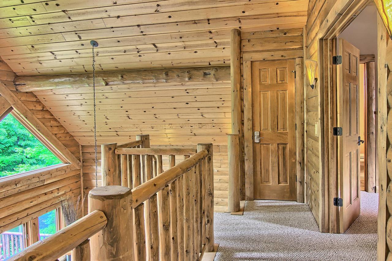 839 Mountain Cabin - thumb 1
