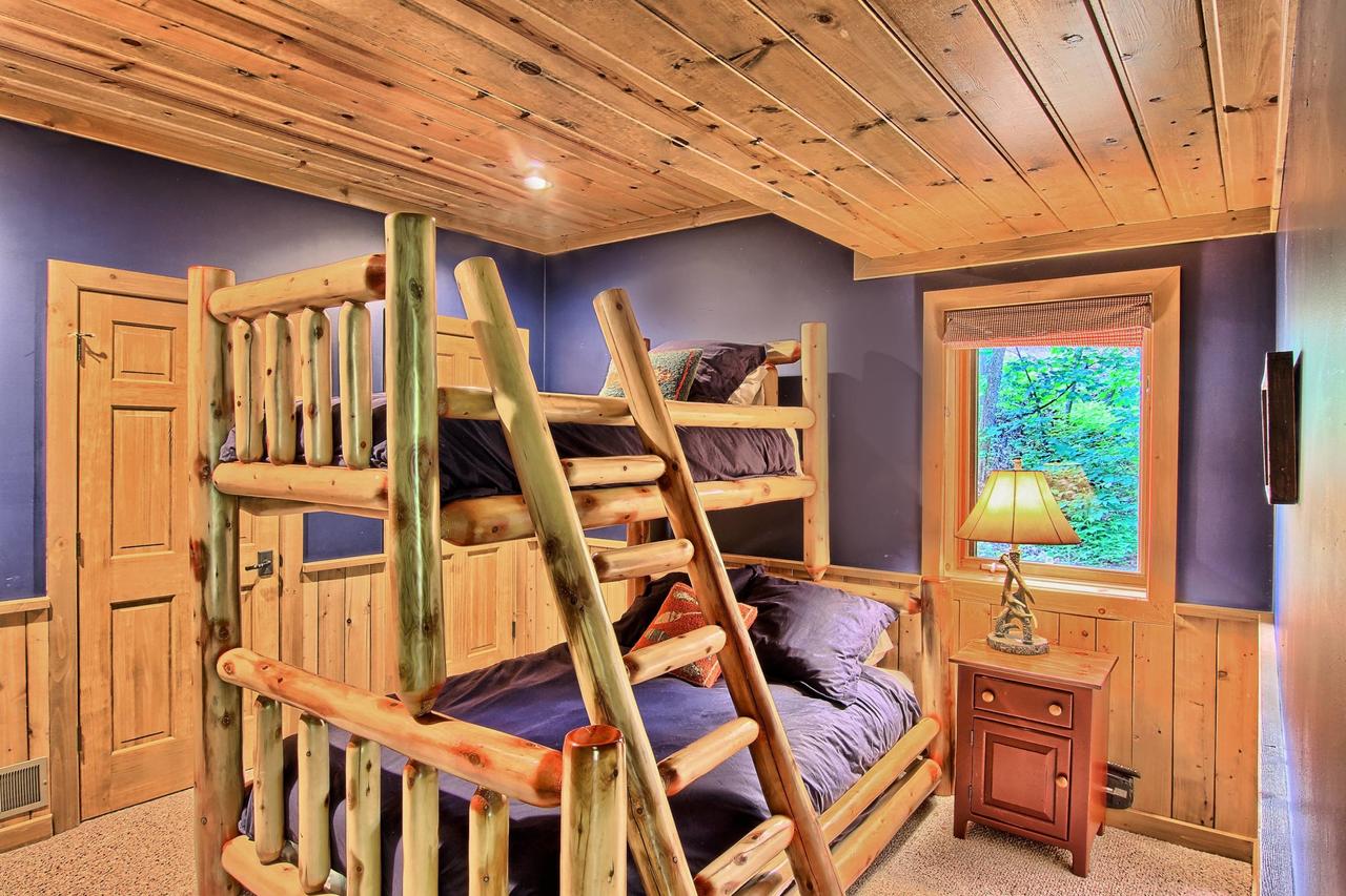 839 Mountain Cabin - thumb 22