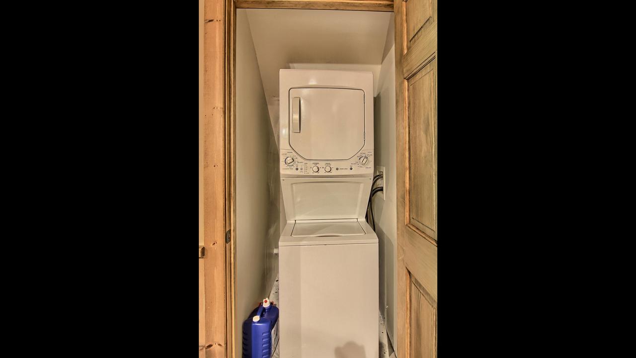 839 Mountain Cabin - thumb 35