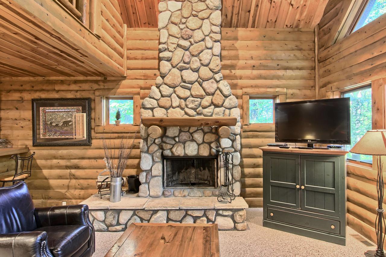 823 Mountain Cabin - thumb 12