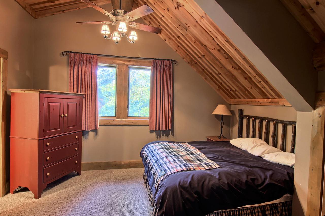 823 Mountain Cabin - thumb 25