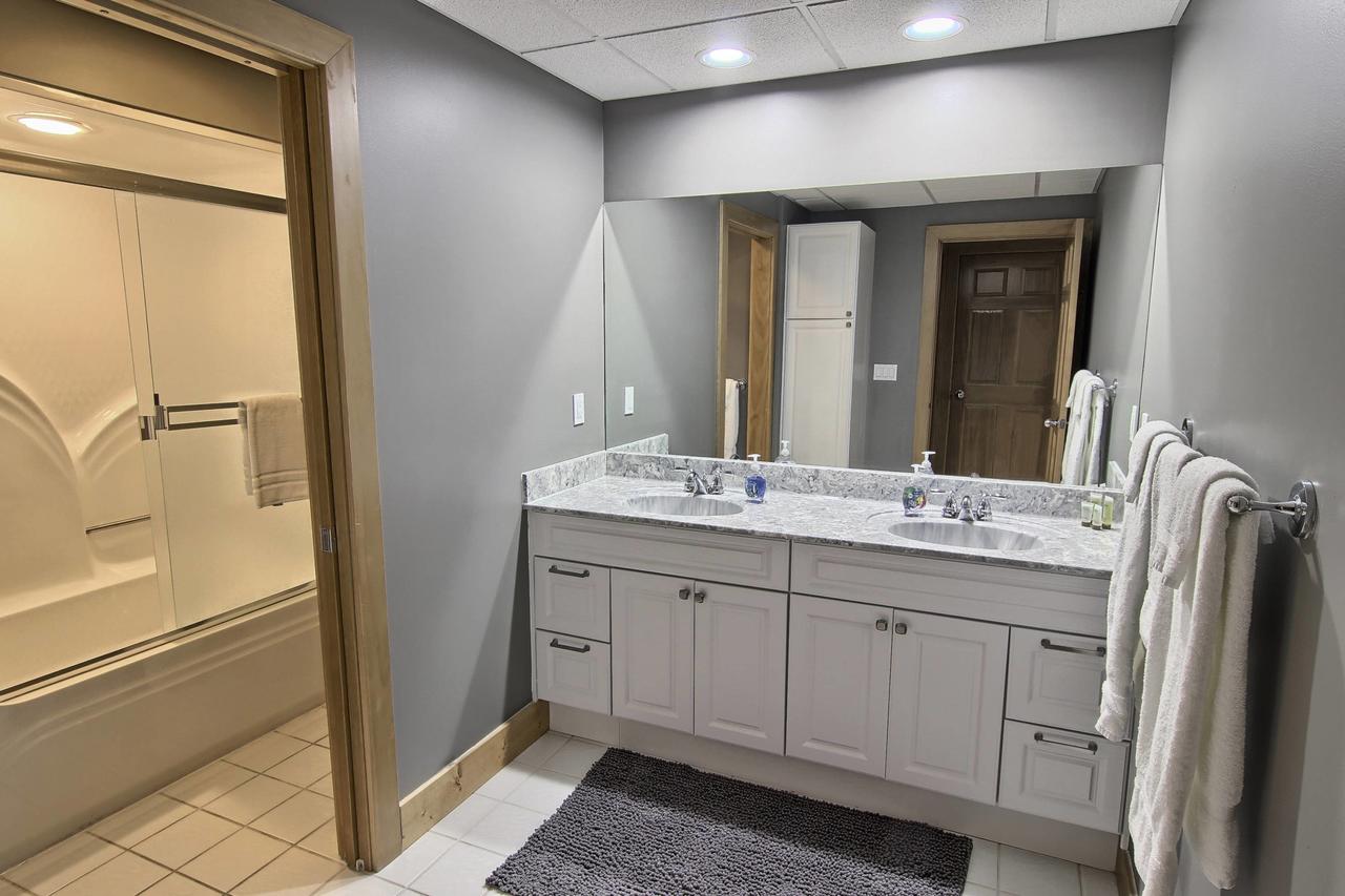 610 Disciples Village Condo - thumb 26