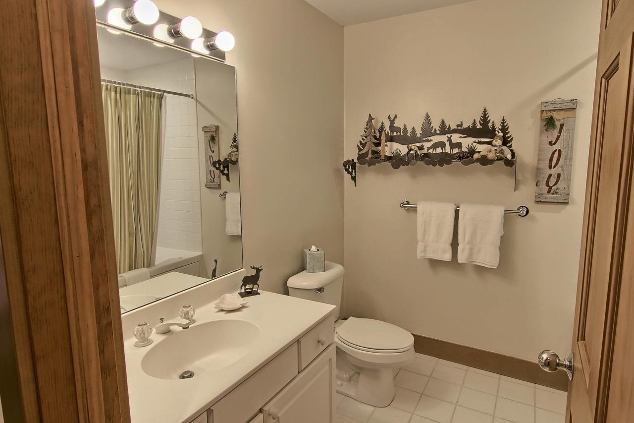 662 Disciples Village Condo - thumb 19