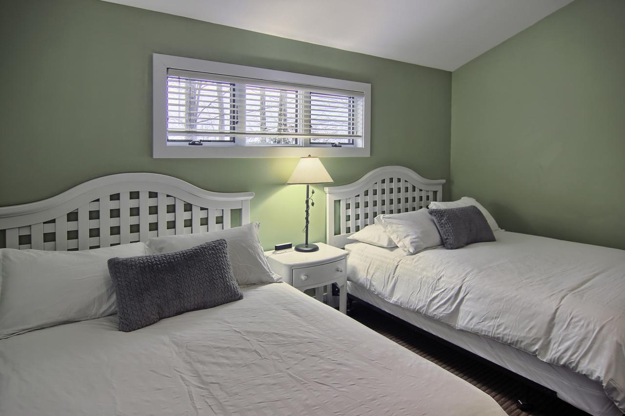 690 Disciples Village Condo - thumb 14