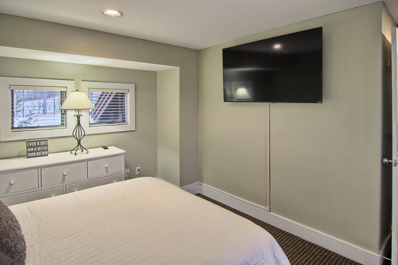 690 Disciples Village Condo - thumb 8