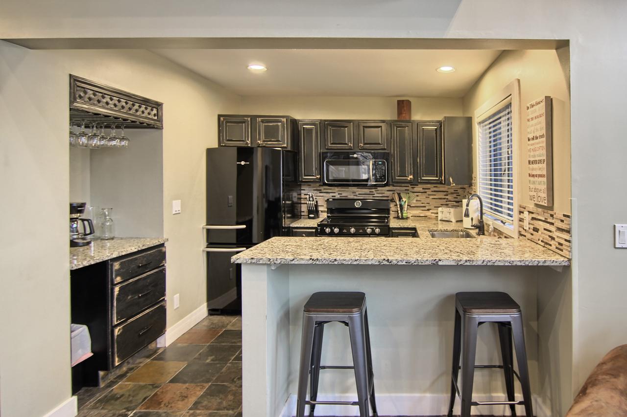 690 Disciples Village Condo - thumb 10