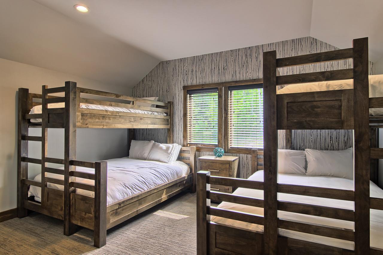 7325 Creekside Condo - thumb 23