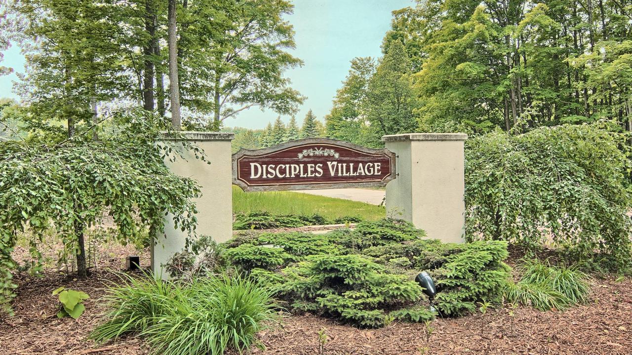 691 Disciples Village Condo - thumb 28