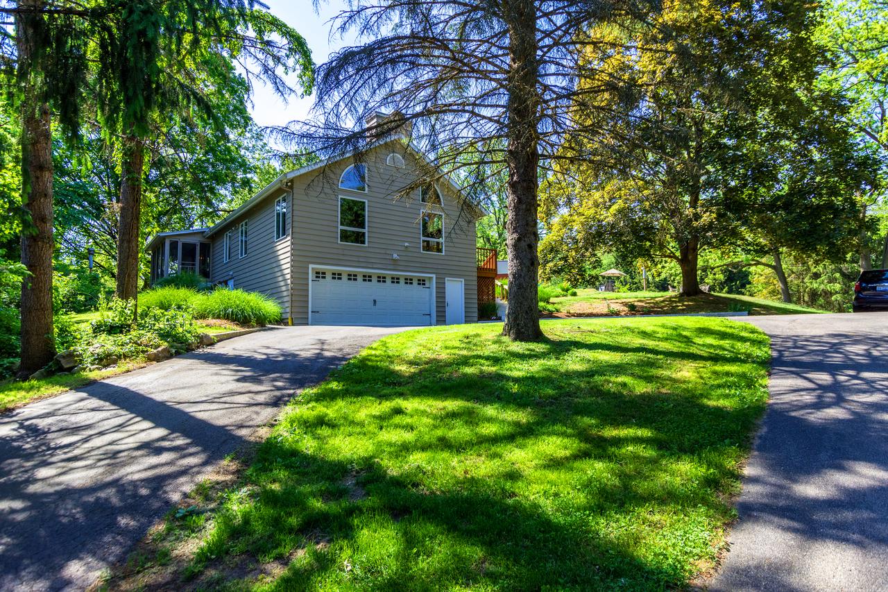 Relaxing Retreat In Lowell MI - thumb 18