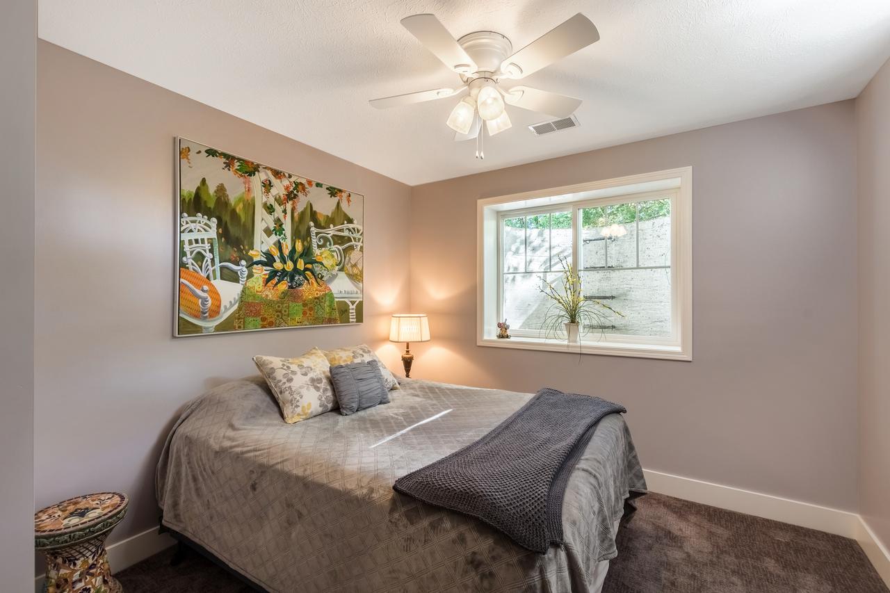 Relaxing Retreat In Lowell MI - thumb 10