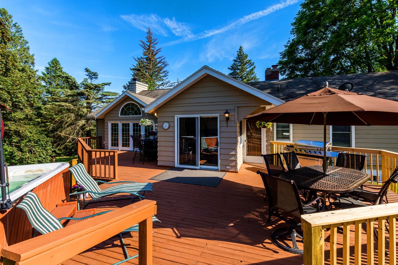 Relaxing Retreat In Lowell MI - thumb 9