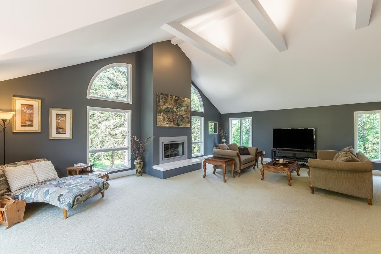 Relaxing Retreat In Lowell MI - thumb 6