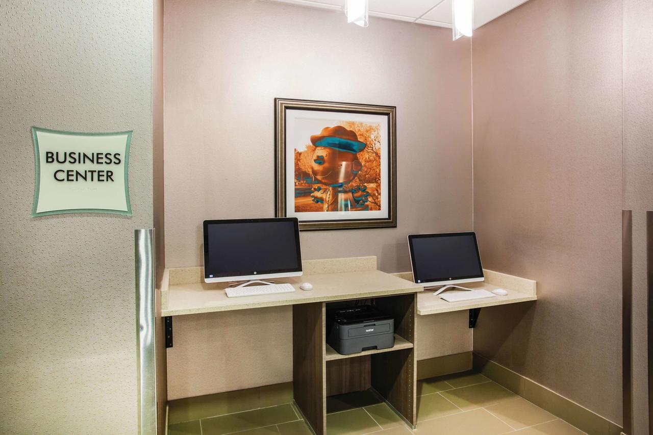 La Quinta By Wyndham St. Paul-Woodbury - thumb 23