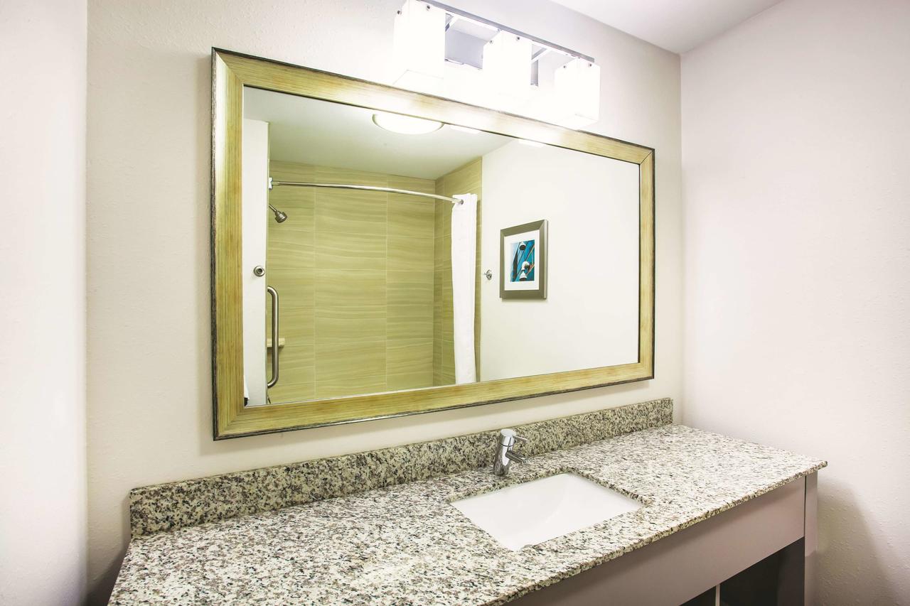 La Quinta By Wyndham St. Paul-Woodbury - thumb 10