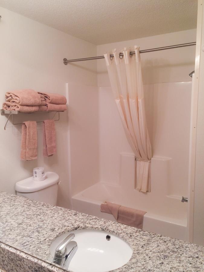 White Oak Inn And Suites - thumb 32