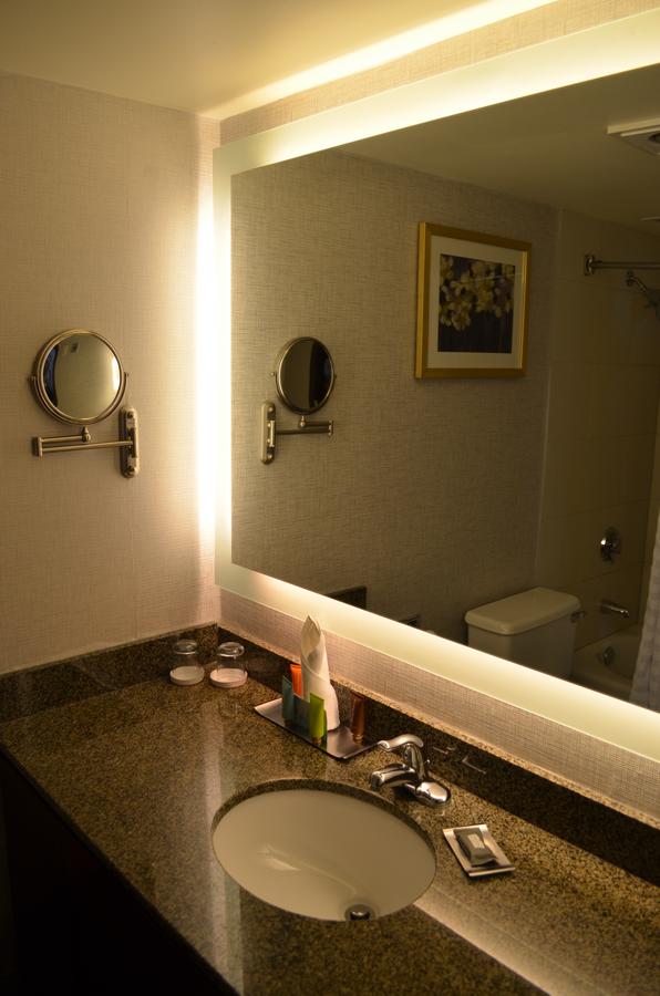 Radisson Hotel Brooklyn Center - thumb 23