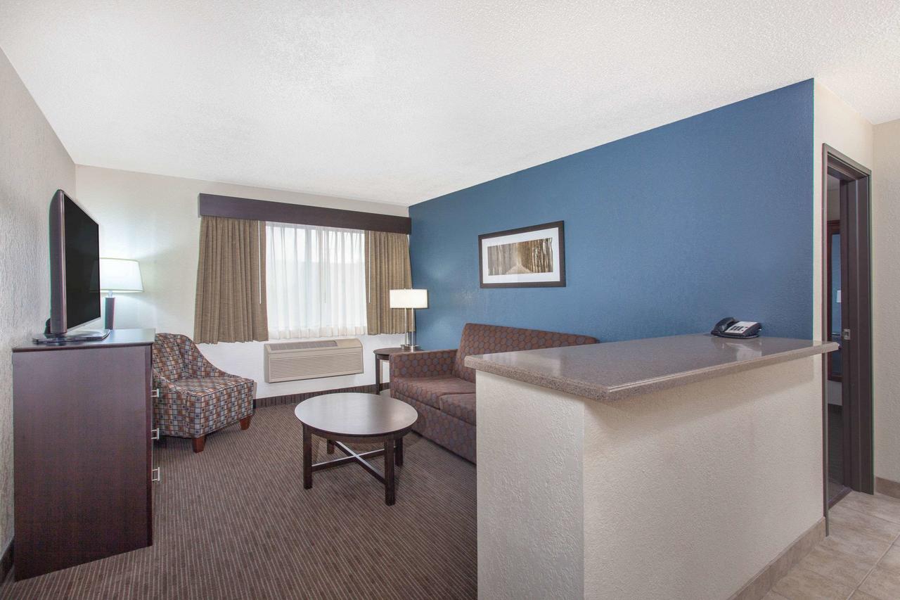 AmericInn By Wyndham Mankato Event Center - thumb 40