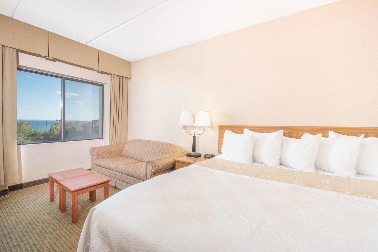 Days Inn By Wyndham Duluth Lakewalk - thumb 32