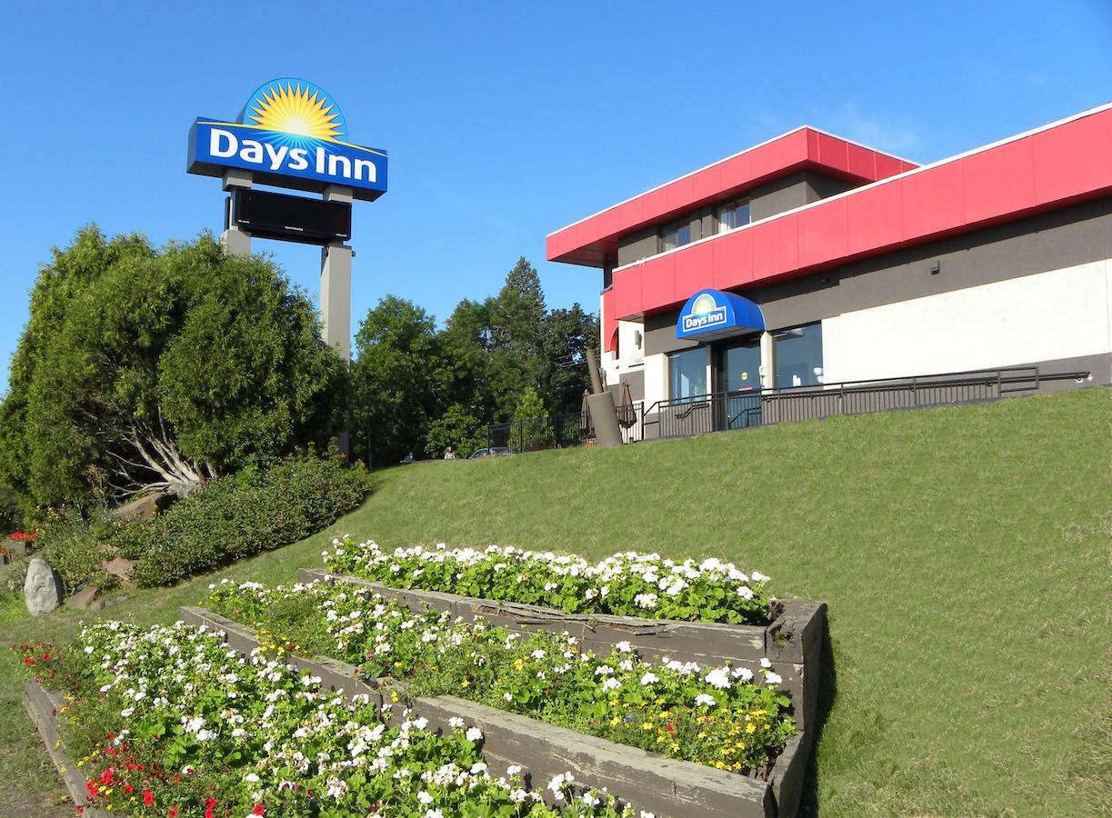 Days Inn By Wyndham Duluth Lakewalk - thumb 24