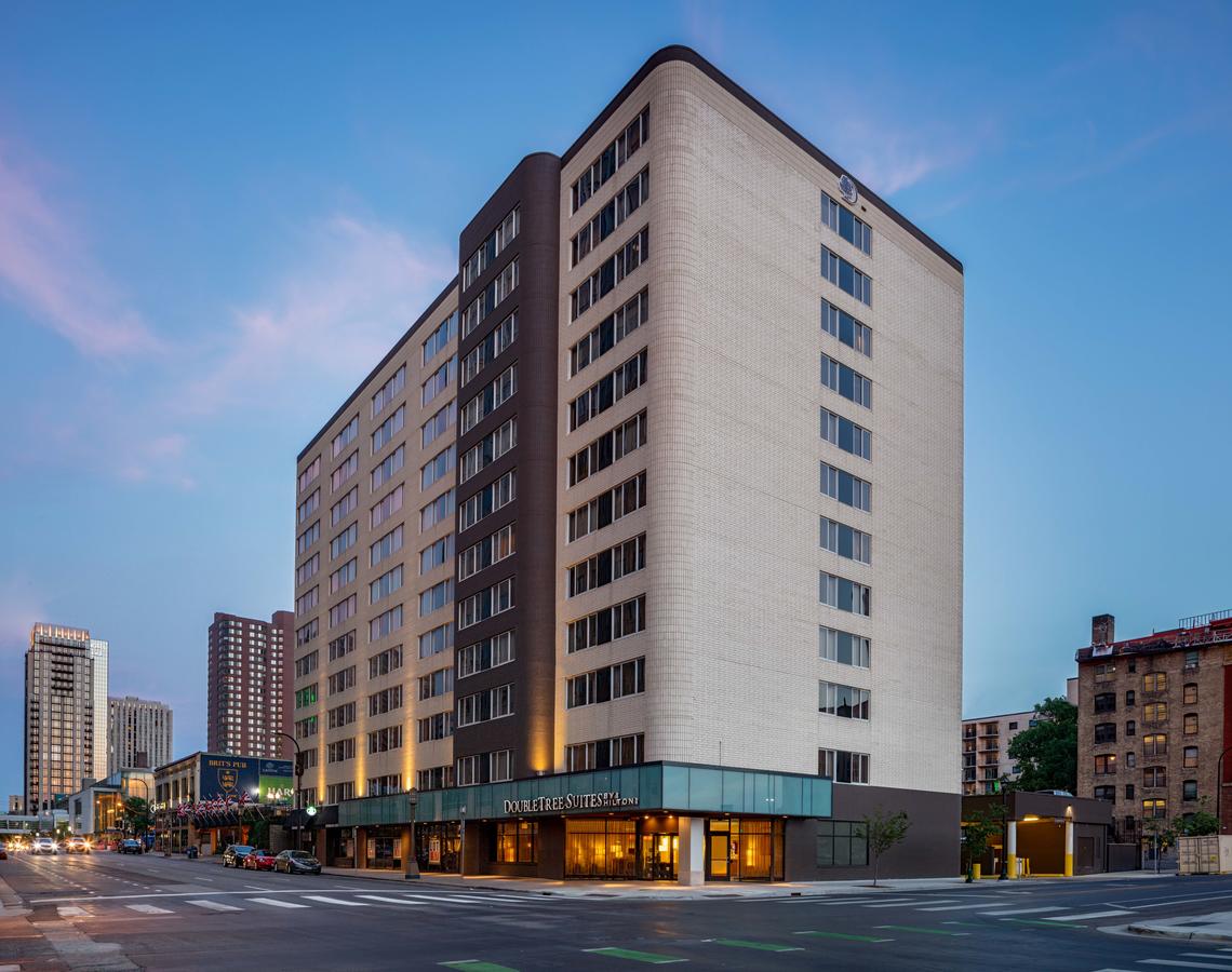 DoubleTree Suites By Hilton Minneapolis - thumb 17