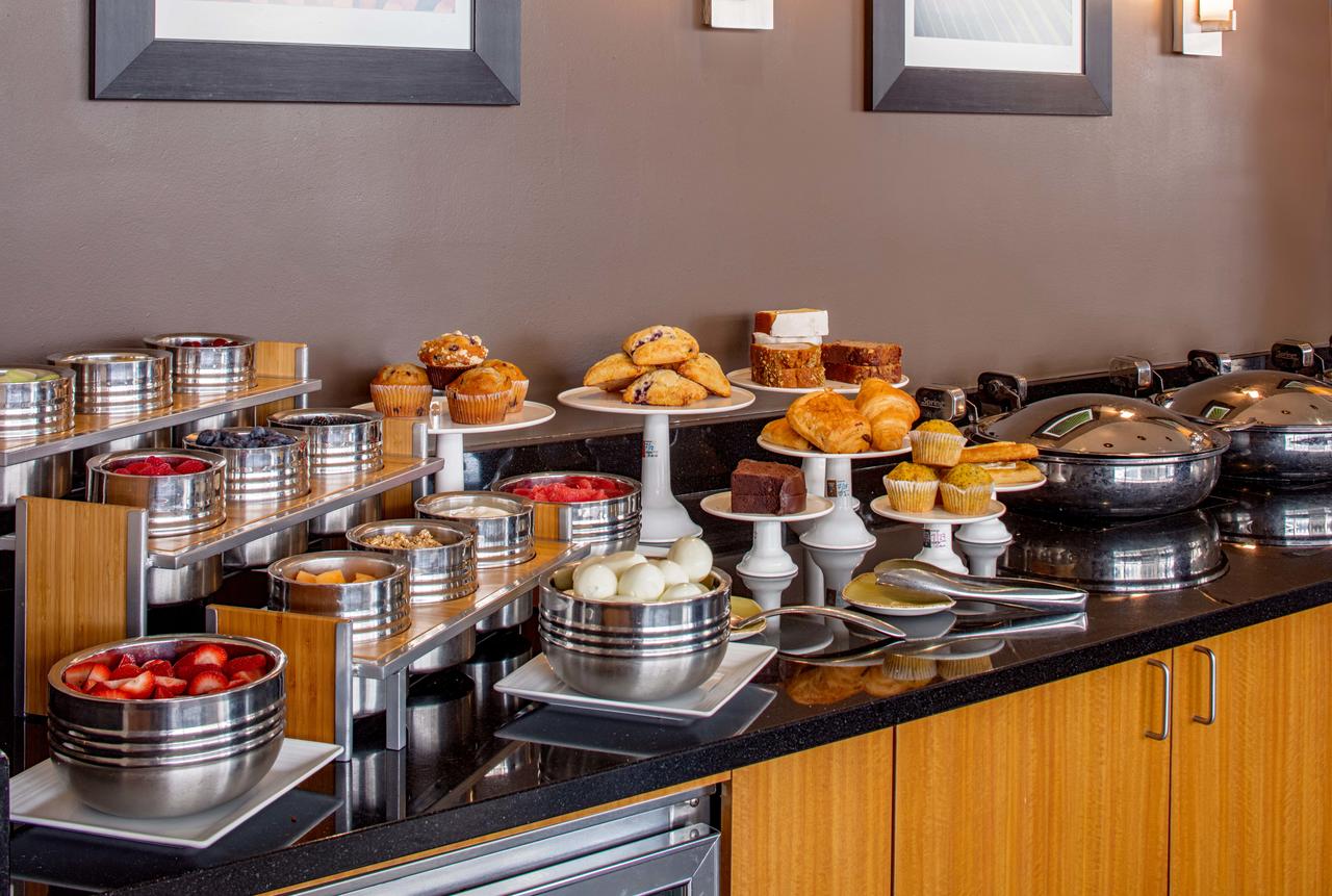 DoubleTree Suites By Hilton Minneapolis - thumb 21