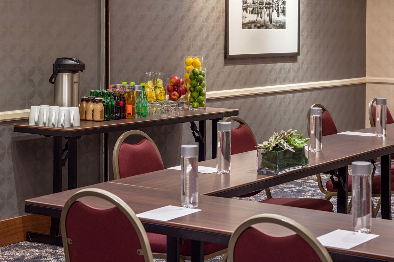 DoubleTree Suites By Hilton Minneapolis - thumb 2