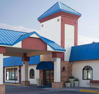 Norwood Inn  Suites - Tourism Bookings