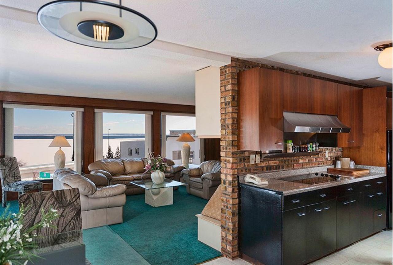 Voyageur Lakewalk Inn - thumb 10